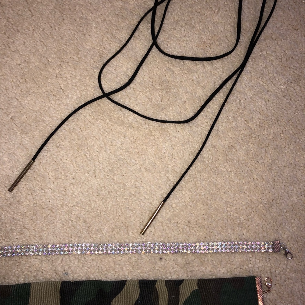 Choker Bundle